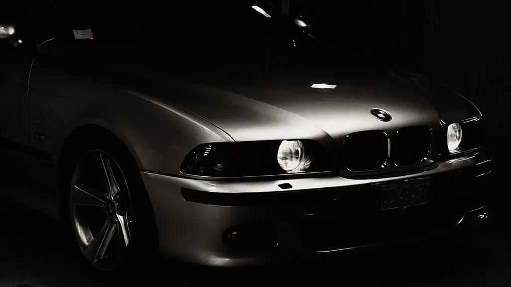 Gebraucht BMW 523 Performance 170 PS (125 kW) 1999 Silber Limousine