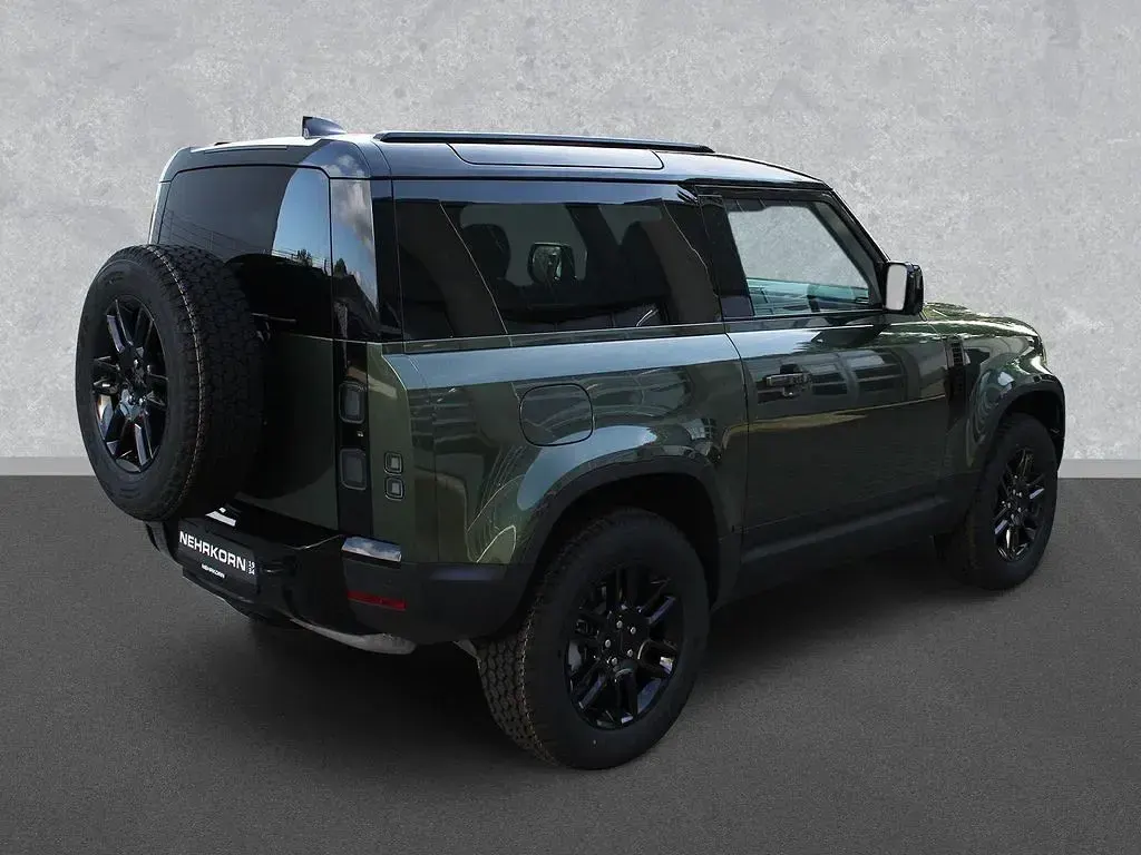 Gebraucht Land Rover Defender S 249 PS (183 kW) 2026 Grün SUV