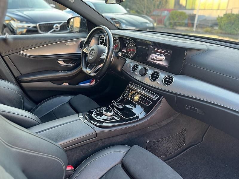 Gebraucht Mercedes E350 AMG line 258 PS (189 kW) 2018 Schwarz Kombi