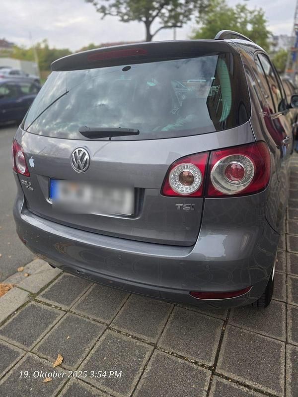 Gebraucht VW Golf Plus Cross Team 105 PS (77 kW) 2010 Silber Van / Kleinbus