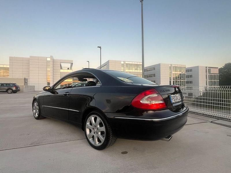 Gebraucht Mercedes CLK500 Elegance 306 PS (225 kW) 2004 Schwarz Coupé