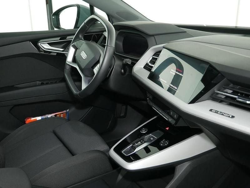 Gebraucht Audi Q4 e-tron Sport 125 kW (170 PS) 2022 Grau SUV