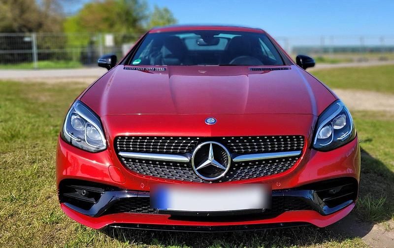 Gebraucht Mercedes SLC200 AMG line 184 PS (135 kW) 2017 Rot Cabrio
