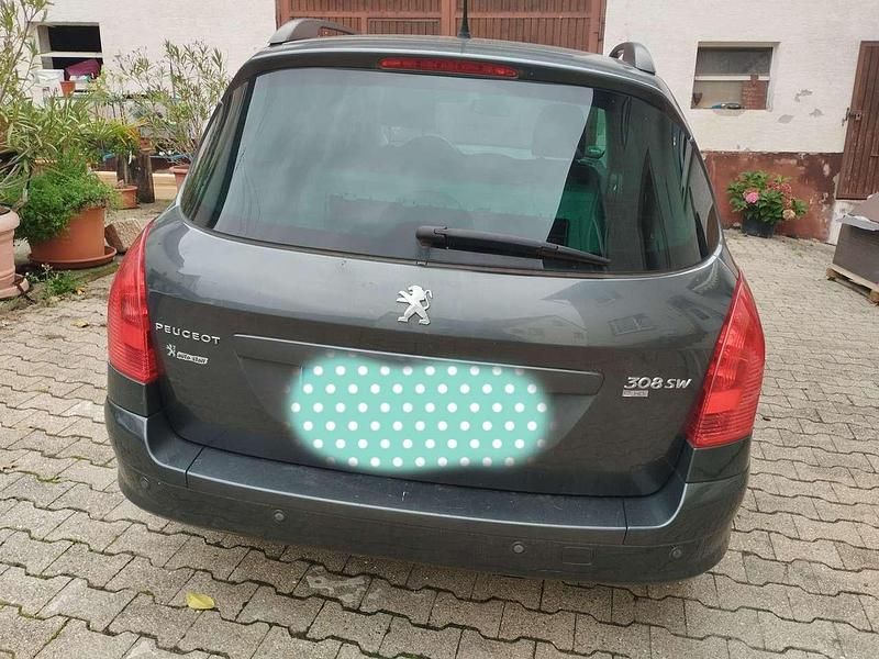 Gebraucht Peugeot 308 SW Active 111 PS (81 kW) 2012 Kombi