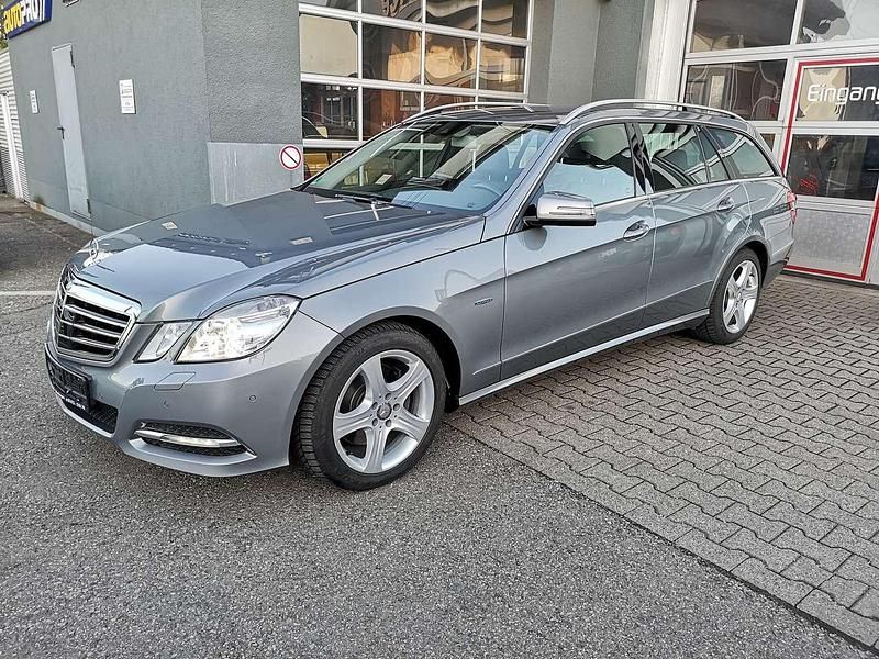 Gebraucht Mercedes E350 265 PS (194 kW) 2010 Palladiumsilber  metalliclack Kombi