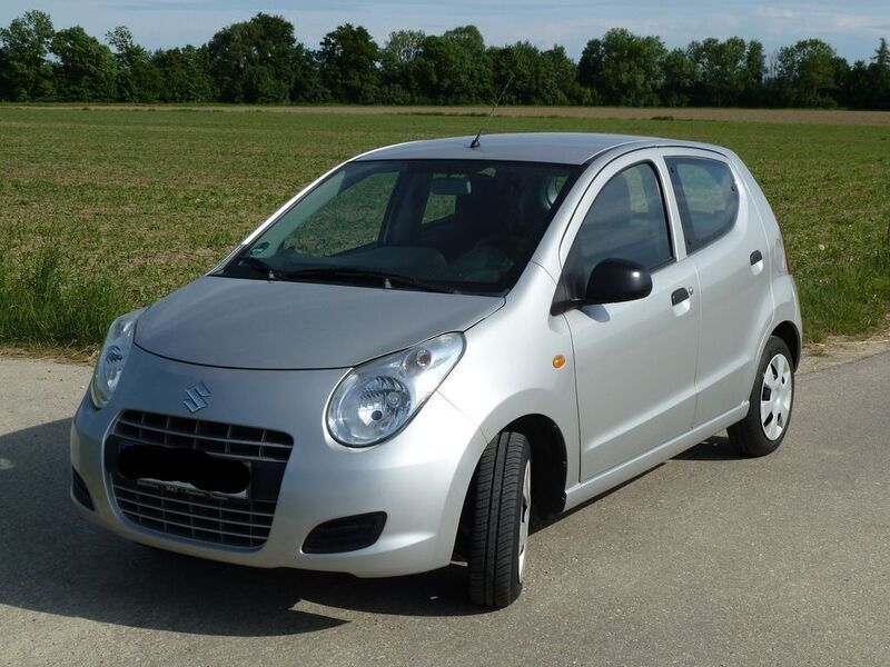 Silber Gebraucht 2012 Suzuki Alto Club Kleinwagen | 3.400 € (Fairer Preis) - Bild 1/4