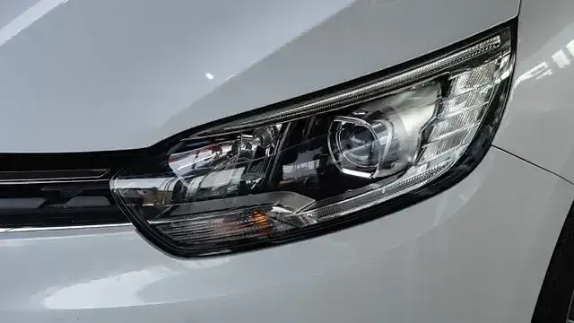 Gebraucht Renault Scénic IV 163 PS (119 kW) 2018 Weiß Van / Kleinbus