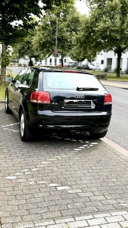 Schwarz Gebraucht 2004 Audi A3 Kleinwagen | 1.100 € (Guter Preis) - Bild 1/4