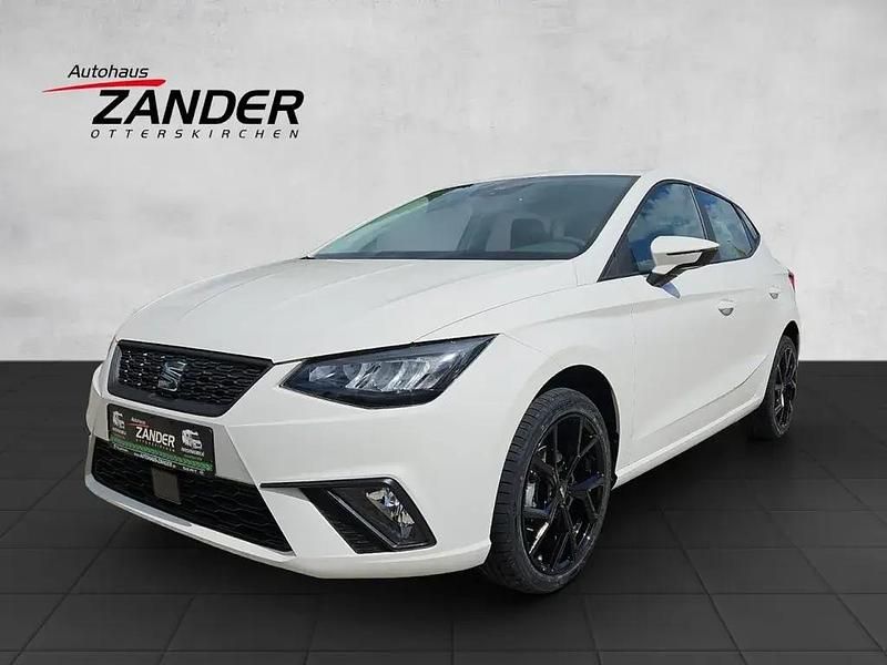 Candy weiß Neu 2024 Seat Ibiza Reference Kleinwagen | 18.490 € (Fairer Preis) - Bild 1/4