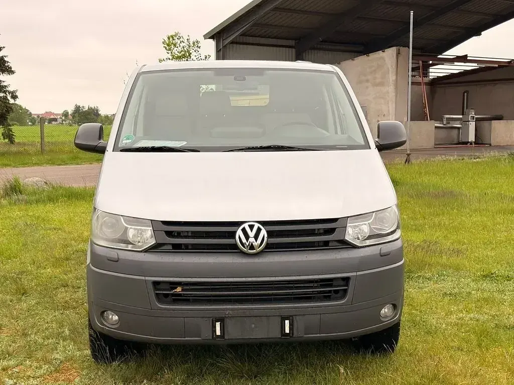 Używany VW Transporter 179 KM (131 kW) 2011 Srebrny Van