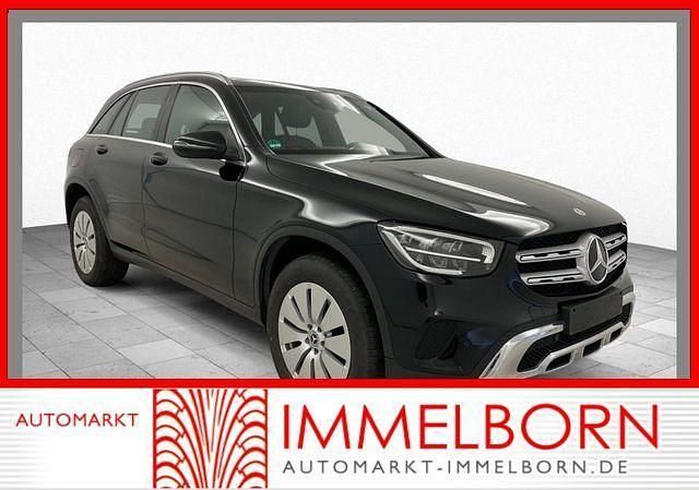 Schwarz Gebraucht 2022 Mercedes GLC300e Limousine | 33.980 € (Superpreis) - Bild 1/3