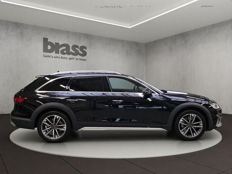 Gebraucht Audi A4 Allroad Ambiente 265 PS (194 kW) 2023 Metallic Kombi