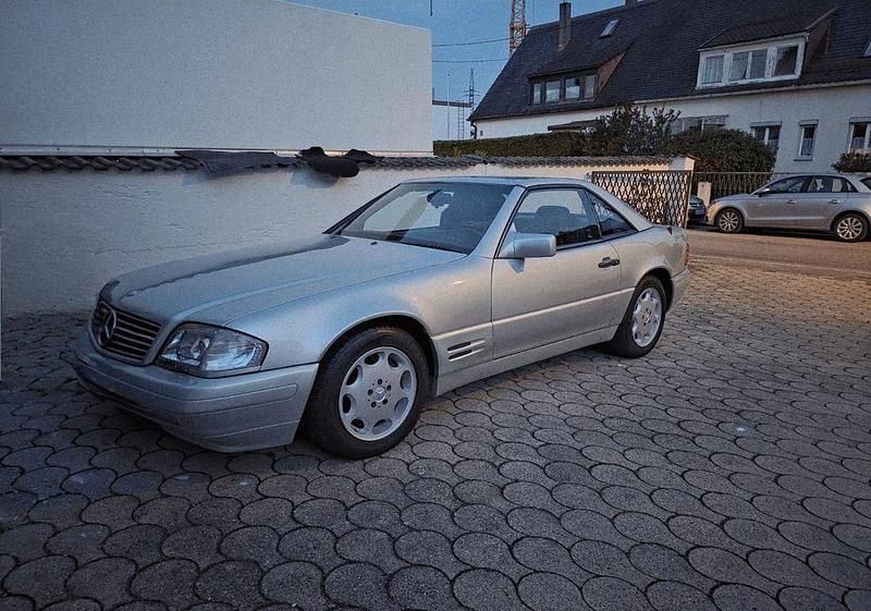 Silber Gebraucht 1996 Mercedes SL500 Cabrio | 17.900 € (Fairer Preis) - Bild 1/4