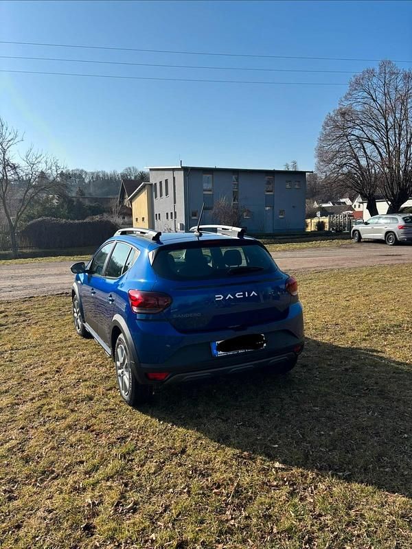 Gebraucht Dacia Sandero Stepway 101 PS (74 kW) 2023 Blau Kleinwagen