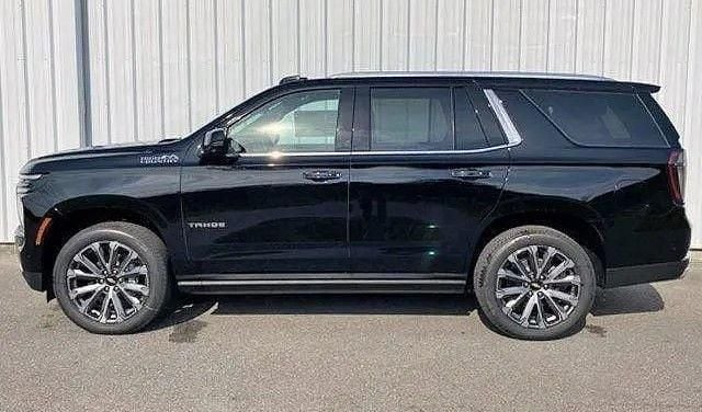 Neu Chevrolet Tahoe 426 PS (313 kW) 2026 Schwarz SUV