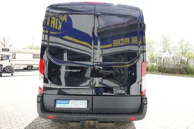 Używany Ford Transit Trend 105 KM (77 kW) 2019 Czarny Minivan