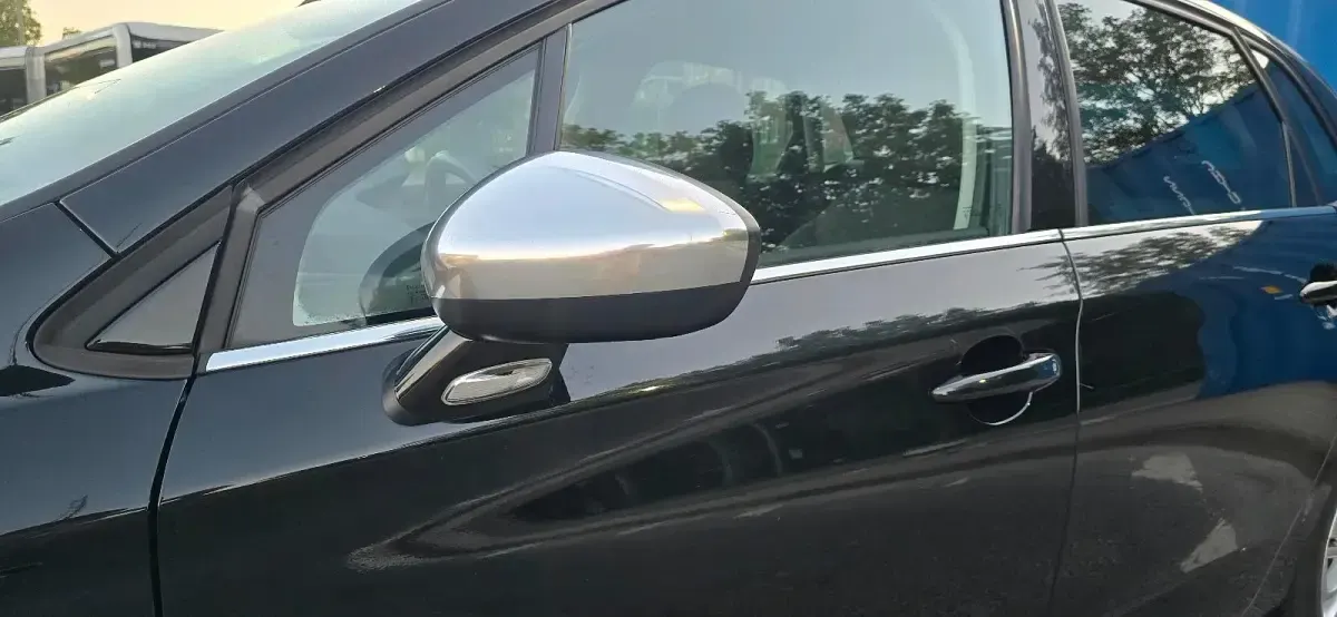 Gebraucht Citroën C4 130 PS (95 kW) 2016 Schwarz Limousine