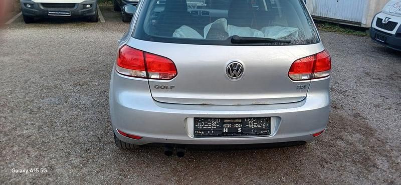 Gebraucht VW Golf VI Trendline 110 PS (80 kW) 2008 Silber Kleinwagen