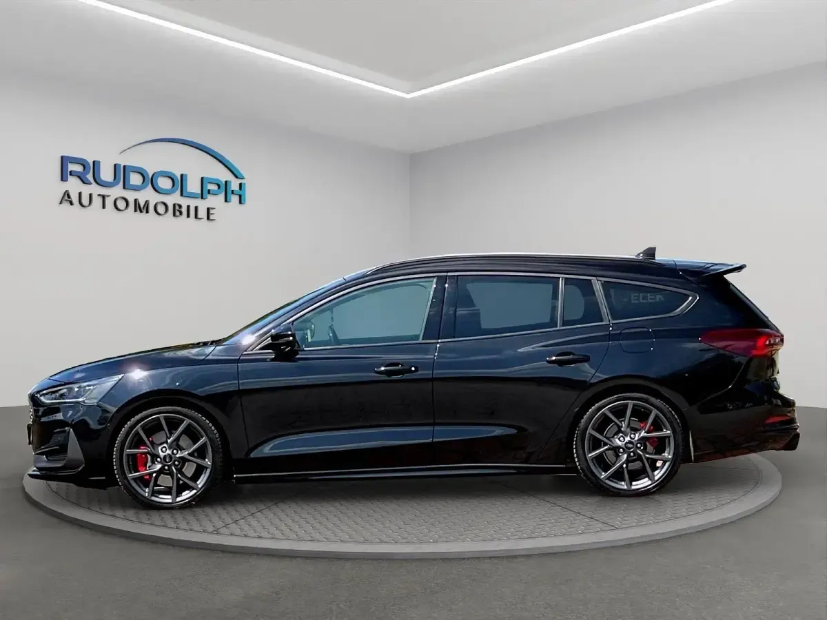 Gebraucht Ford Focus Performance Edition 280 PS (205 kW) 2023 Schwarz Kombi