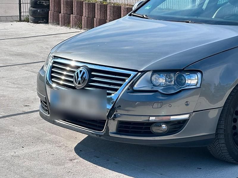 Gebraucht 2005 VW Passat Kombi | 1.200 € (Guter Preis) - Bild 1/4