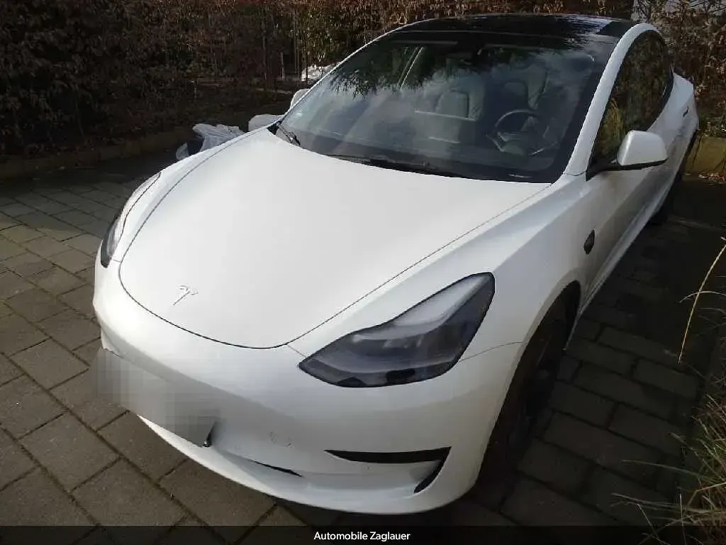Brugt Tesla Model 3 Standard Range Plus 239 kW (325 HK) 2022 Hvid Sedan