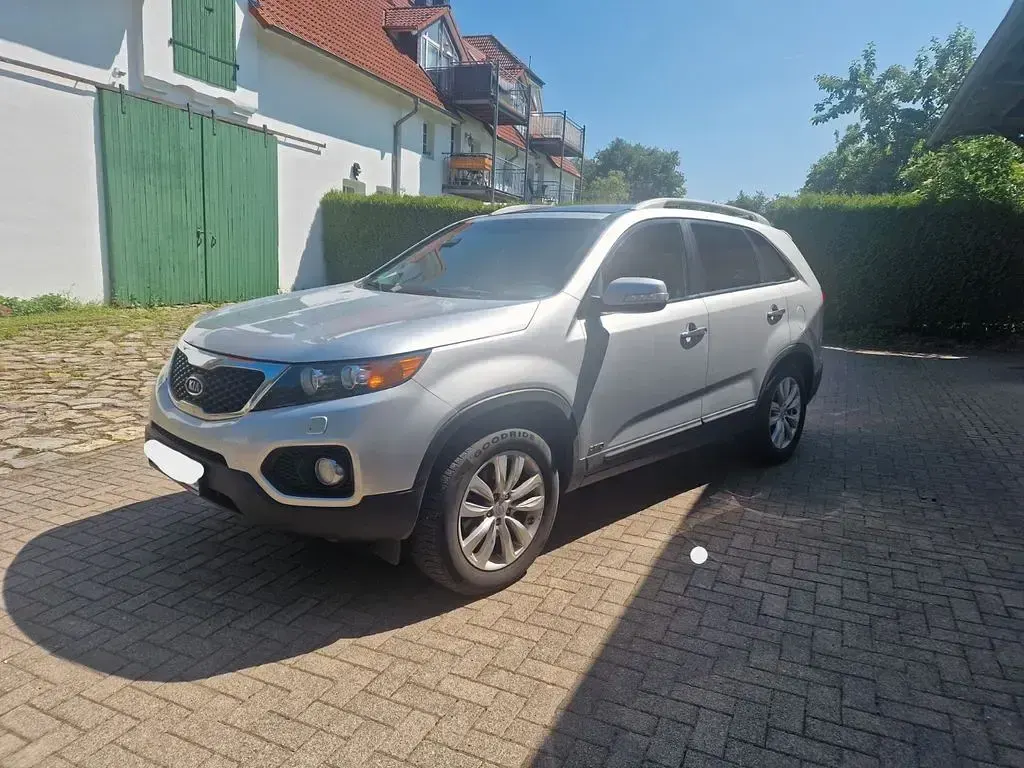 Gebraucht Kia Sorento Exclusive 197 PS (144 kW) 2011 Silber SUV