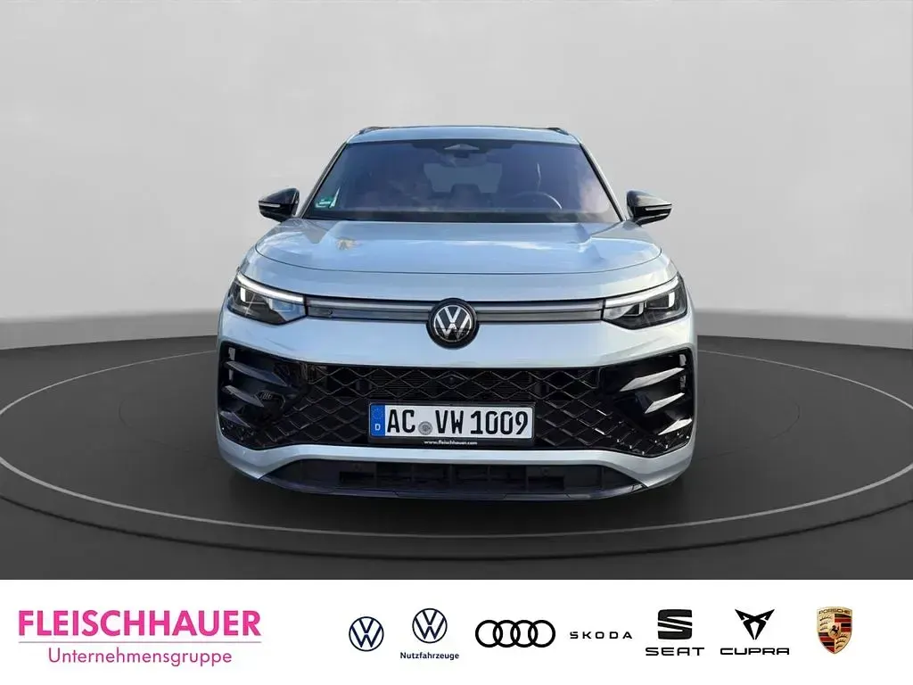 Usata VW Tayron R-line 193 CV (141 kW) 2025 Argento SUV