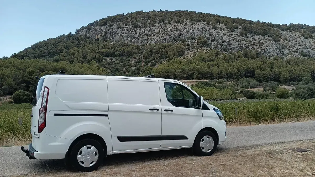 Gebraucht Ford Transit Custom 130 PS (95 kW) 2018 Weiß Van
