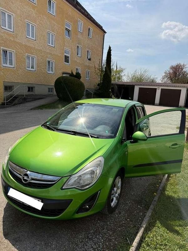 Gebraucht Opel Corsa Satellite 87 PS (63 kW) 2011 Grün Kleinwagen