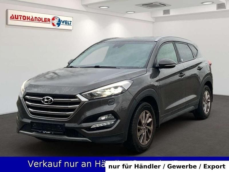 Grau Gebraucht 2017 Hyundai Tucson SUV | 11.999 € (Guter Preis) - Bild 1/3