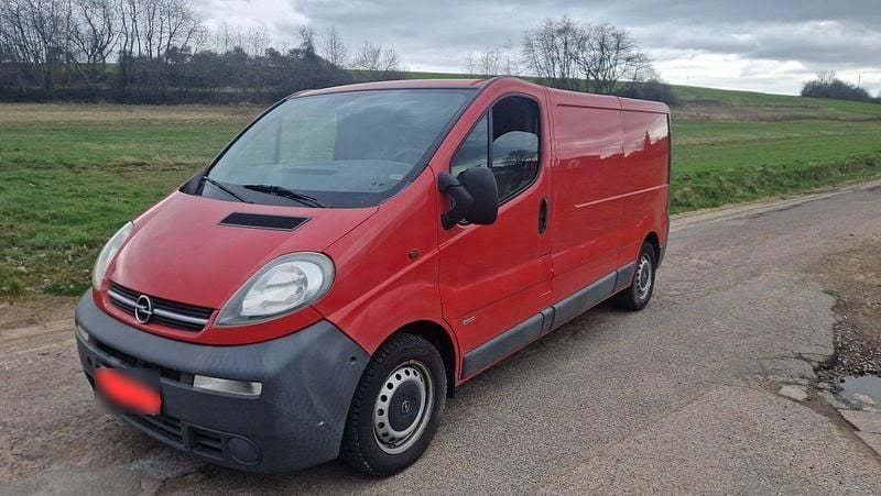 Gebraucht Opel Vivaro 135 PS (99 kW) 2006 Rot Van / Kleinbus