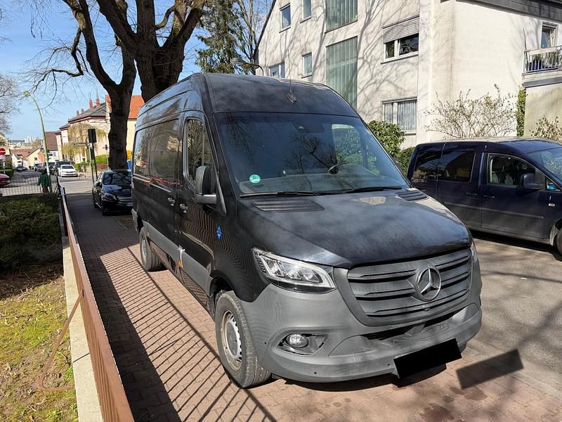 Gebraucht Mercedes Sprinter 170 PS (125 kW) 2021 Schwarz Van