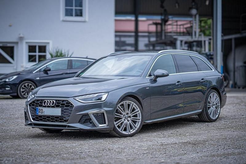 Grau Gebraucht 2021 Audi A4 S-Line Kombi | 26.499 € (Fairer Preis) - Bild 1/4