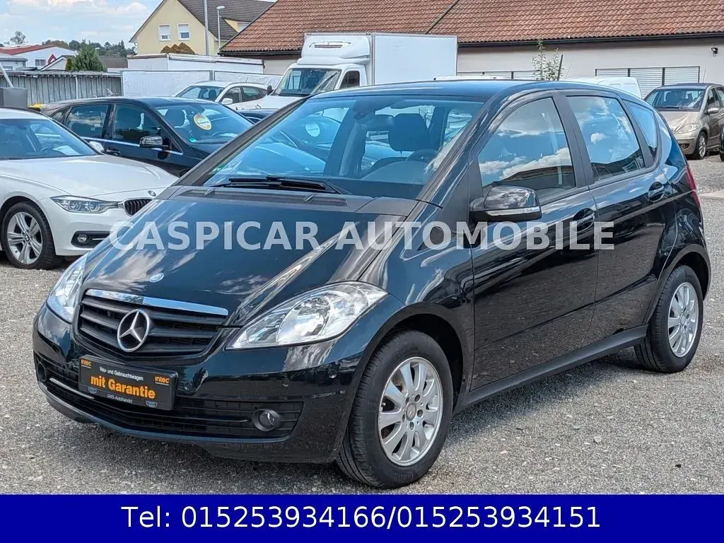 Gebraucht Mercedes A150 95 PS (69 kW) 2008 Kosmosschwarz Limousine