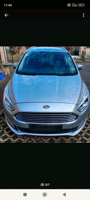 Używany Ford Galaxy Titanium 160 KM (117 kW) 2015 Srebrny Minivan