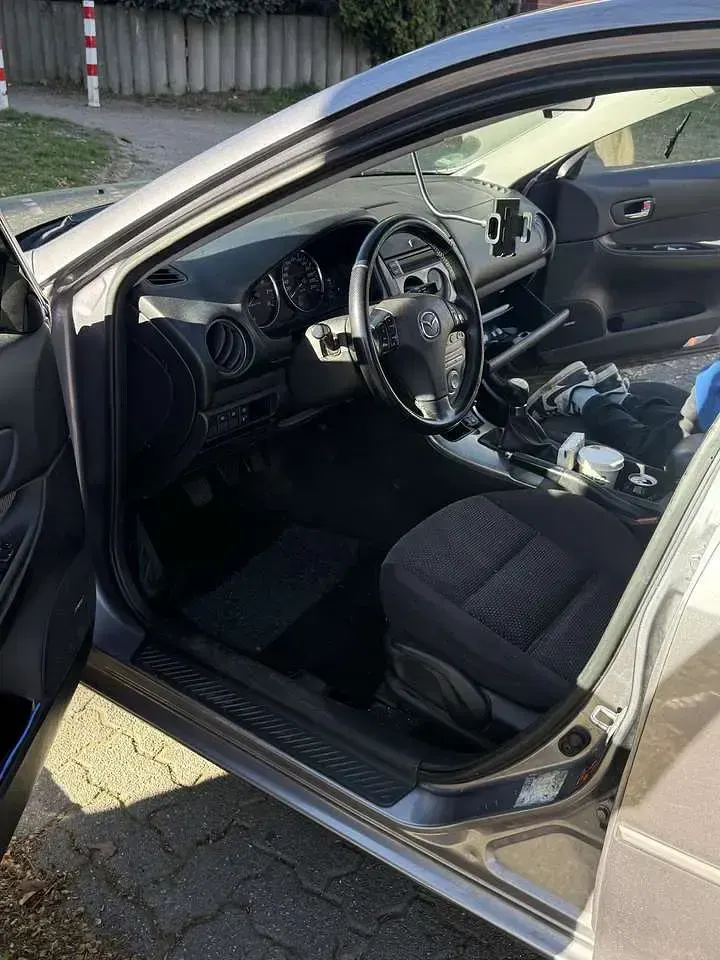 Gebraucht Mazda 6 165 PS (121 kW) 2002 Grau Kombi