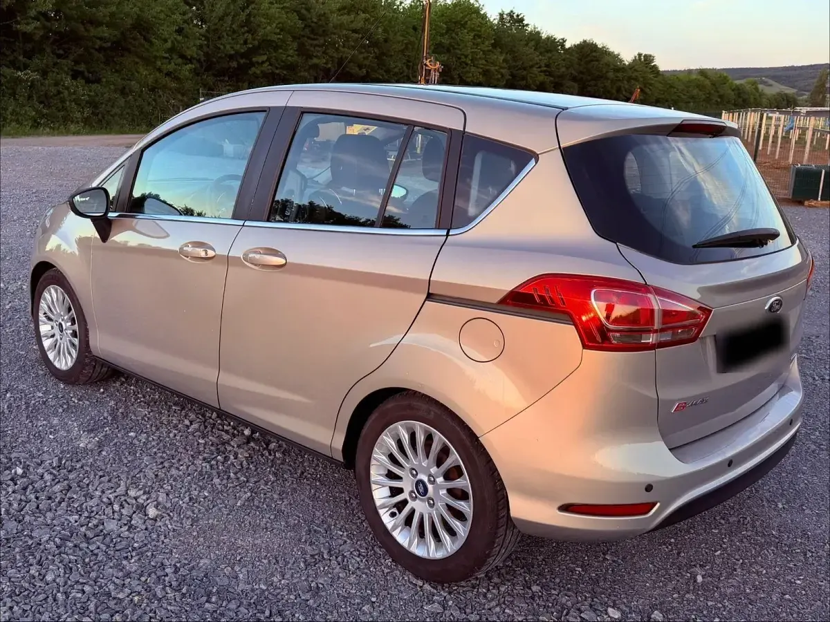 Gebraucht Ford B-MAX Titanium 101 PS (74 kW) 2012 Beige Van / Kleinbus
