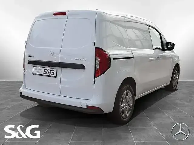 Gebraucht Mercedes Citan 112 116 PS (85 kW) 2026 Weiß Limousine