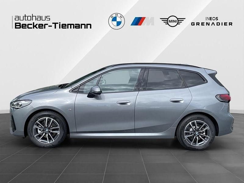 Nowe BMW 218 Exclusive 150 KM (110 kW) 2025 Szary Minivan