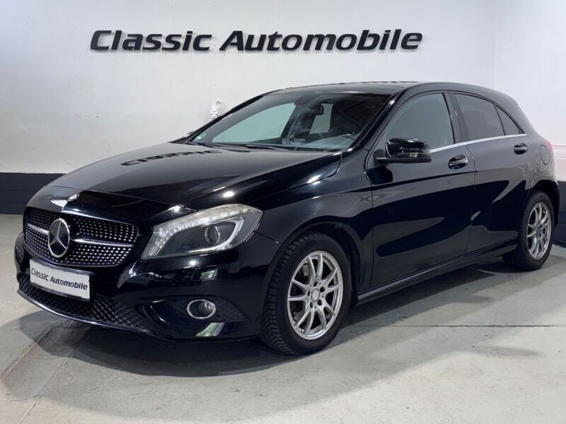 Schwarz Gebraucht 2012 Mercedes A200 Limousine | 11.990 € (Fairer Preis) - Bild 1/4