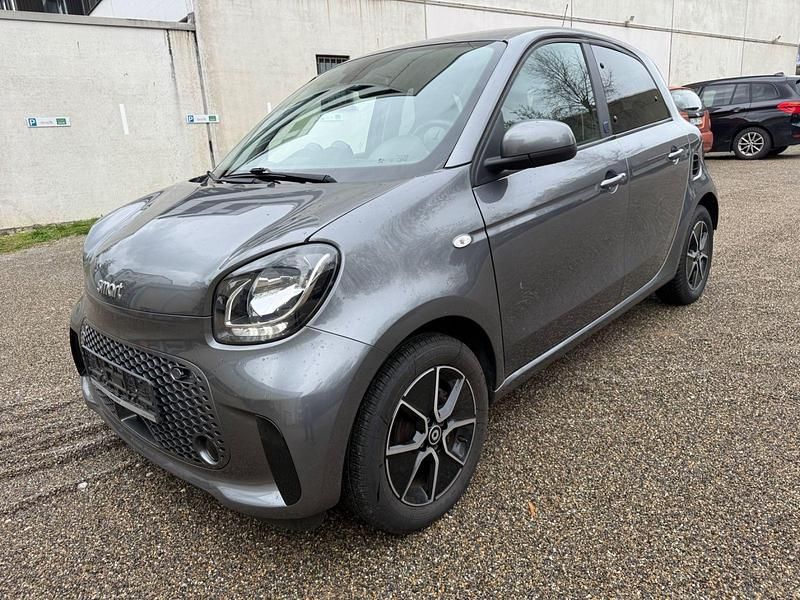 Gebraucht Smart ForFour Electric Drive 60 kW (82 PS) 2020 Grau Kleinwagen