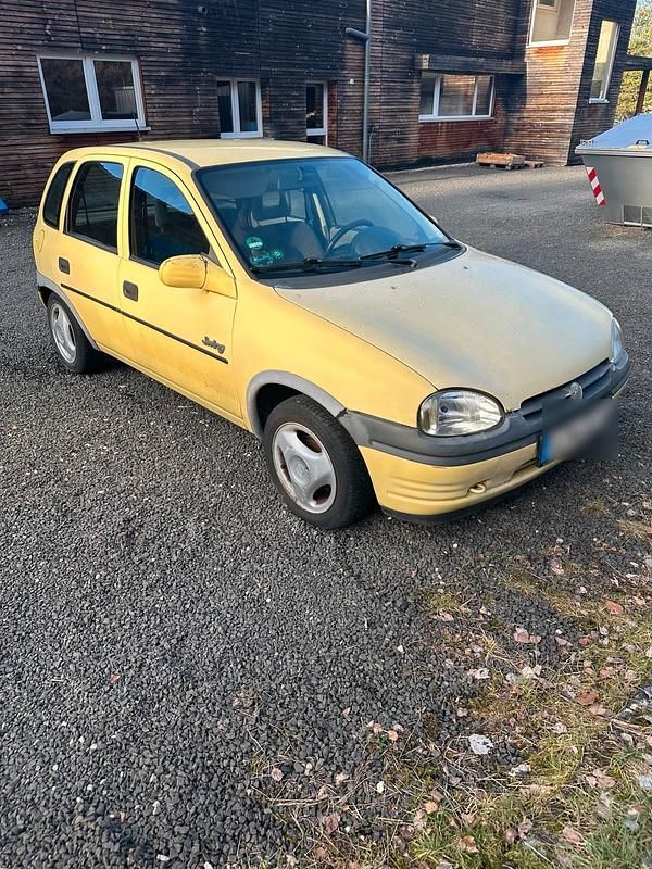 Gebraucht Opel Corsa Swing 70 PS (51 kW) 1997 Kleinwagen