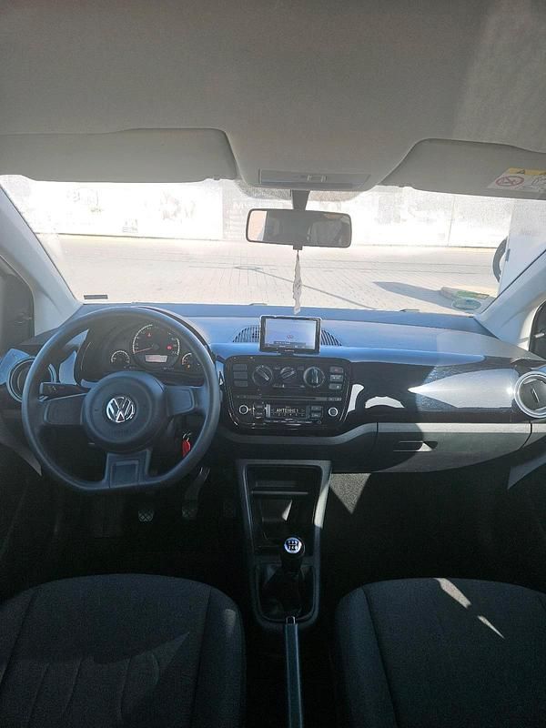 Gebraucht VW up! 60 PS (44 kW) 2016 Weiß Kleinwagen