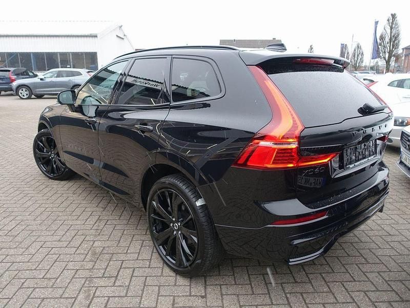 Gebraucht Volvo XC60 Plus 250 PS (183 kW) 2025 Schwarz SUV
