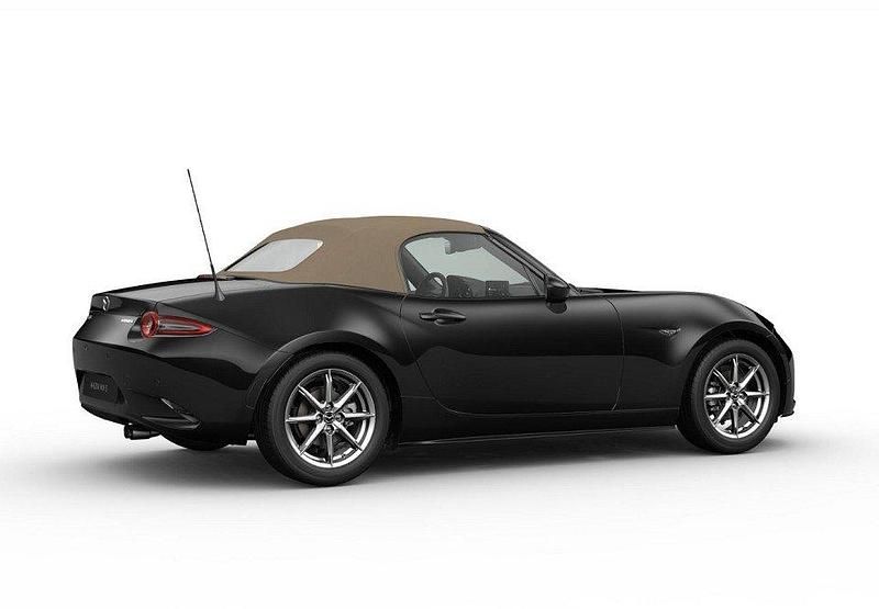 Neu Mazda MX5 Kazari 132 PS (97 kW) 2025 Beige Cabrio
