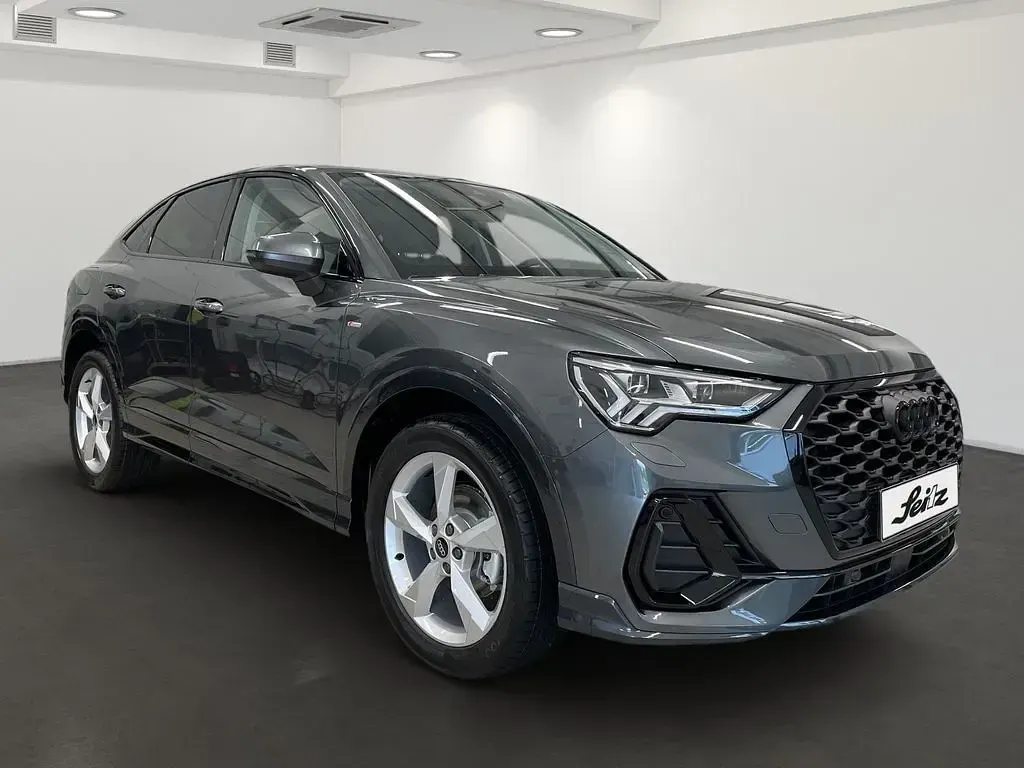 Gebraucht Audi Q3 Sportback S-Line 150 PS (110 kW) 2025 Daytonagrau perleffekt SUV