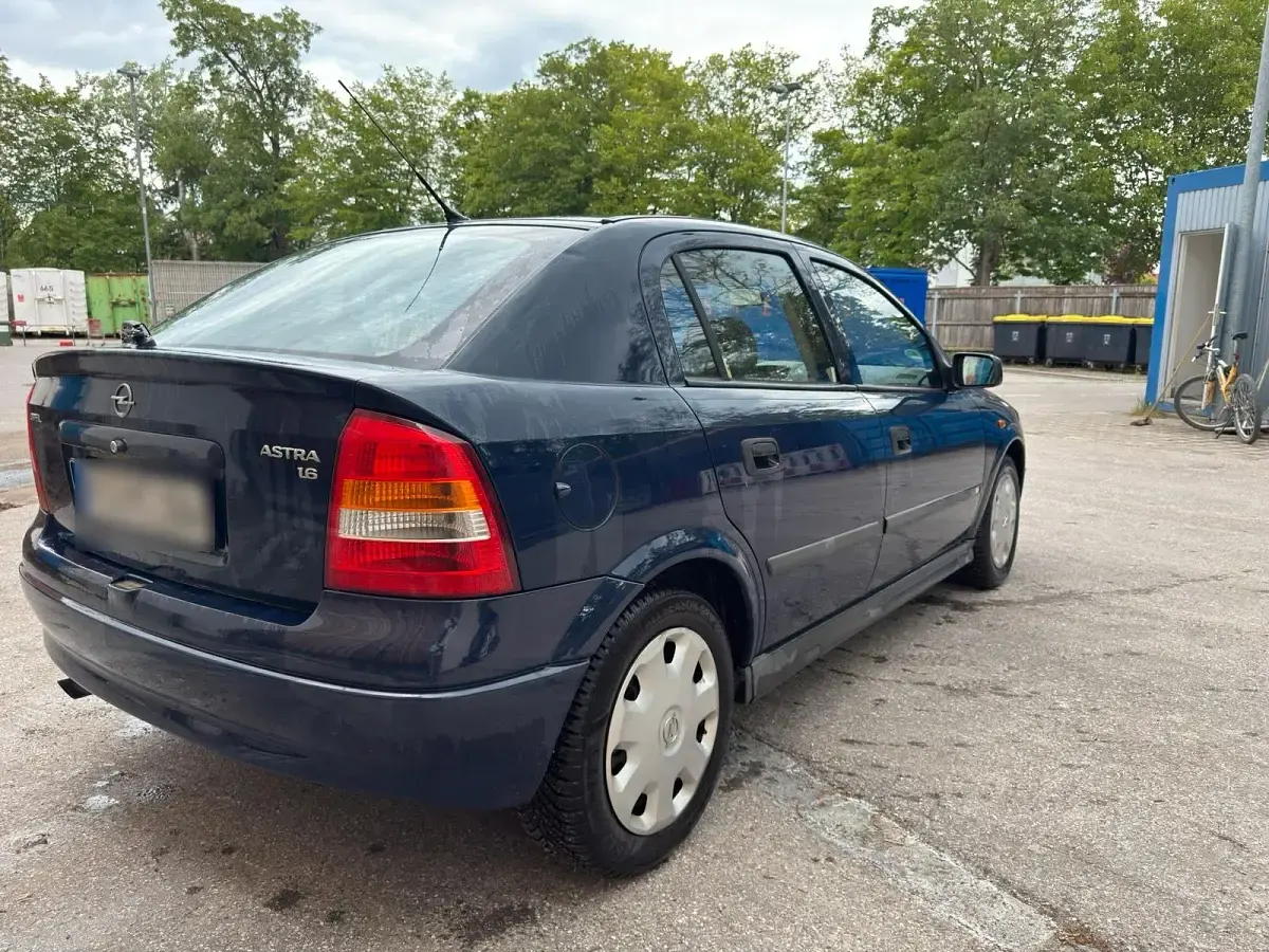 Gebraucht Opel Astra 1998 Blau Limousine