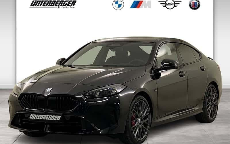 Schwarz Gebraucht 2025 BMW 220 Shadowline Coupé | 39.990 € (Fairer Preis) - Bild 1/4
