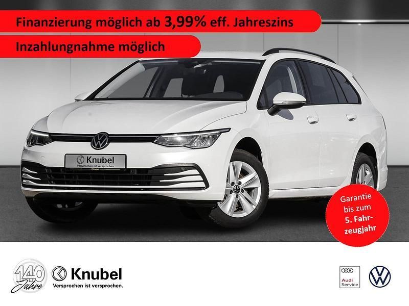 Weiss Gebraucht 2024 VW Golf VIII Life Kombi | 26.750 € (Fairer Preis) - Bild 1/2