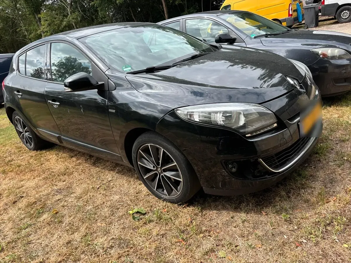 Gebraucht Renault Mégane III 116 PS (85 kW) 2012 Schwarz Kleinwagen
